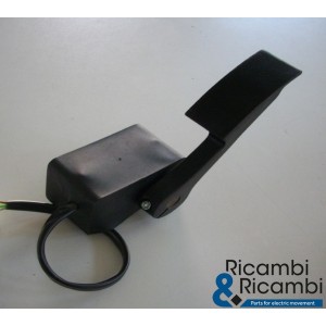 ACCELERATORE A PEDALE AD...